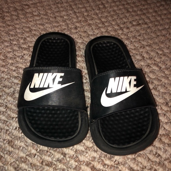 11c nike slides